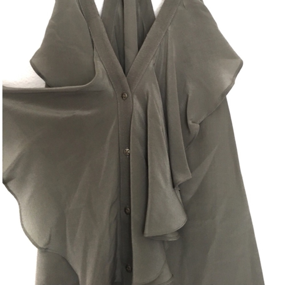 Banana Republic 100% silk tank size XS - Picture 3 of 7
